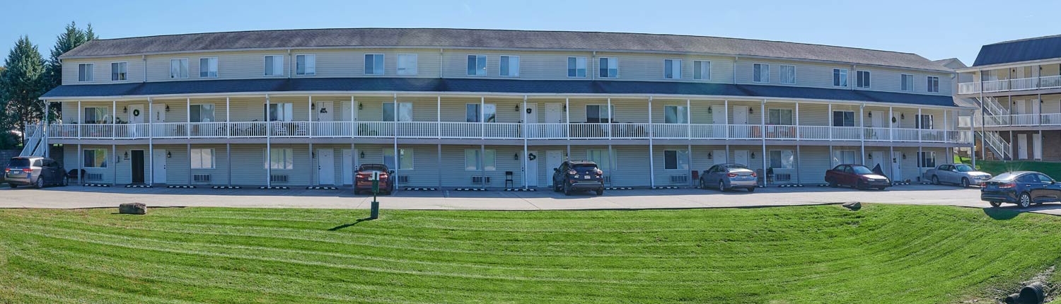 The Ridge Apartments and Townhomes Exterior Detail