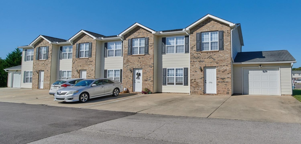 The Ridge Apartments and Townhomes Exterior Detail